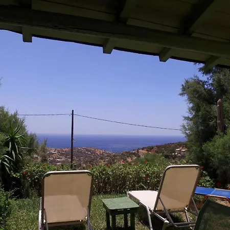 Holiday home Despoina-triopetra *